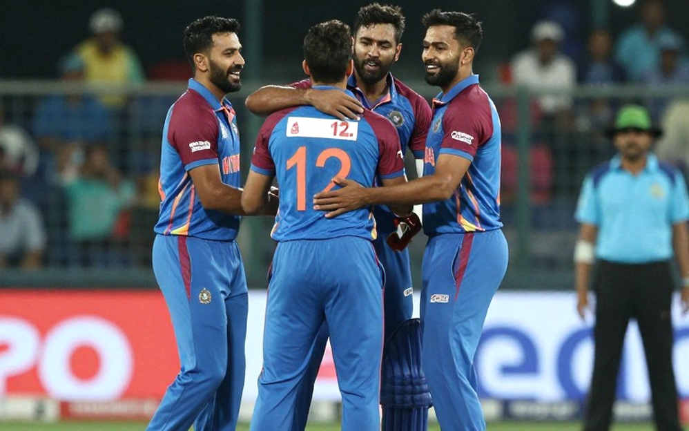 मीरपुर में असली सवाल यह नहीं कि मुशफिकुर खेलेंगे या नहीं — सवाल यह है कि वे कीपिंग कर पाएंगे या नहीं मीरपुर में असली सवाल यह नहीं कि मुशफिकुर खेलेंगे या नहीं — सवाल यह है कि वे कीपिंग कर पाएंगे या नहीं